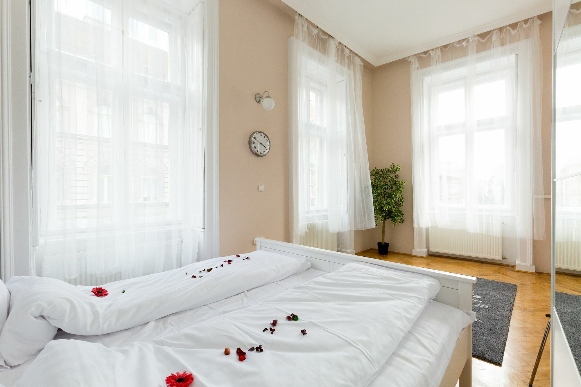 Bpm-Apartment Kiraly บูดาเปสต์ ภายนอก รูปภาพ